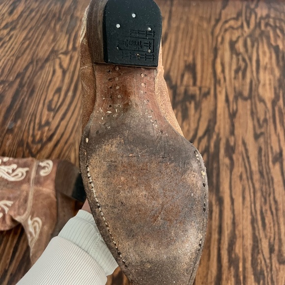 Corral Women’s Cowboy Boots - Picture 3 of 5